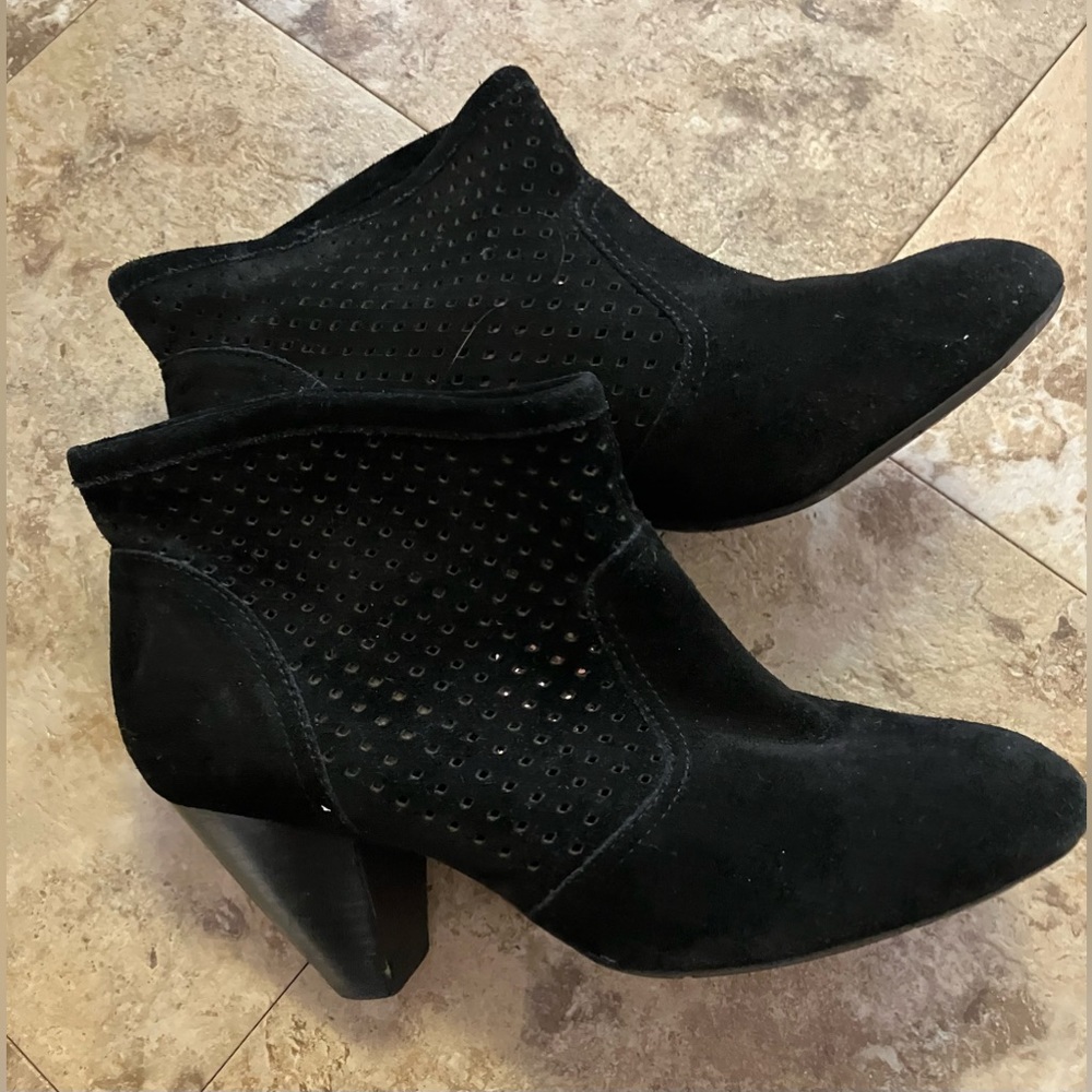 - Jessica Simpson Womens Ankle Boot Round Toe Booties 8 NEW